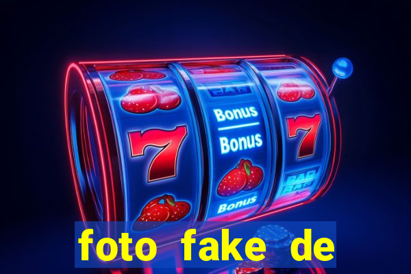 foto fake de menina cacheada